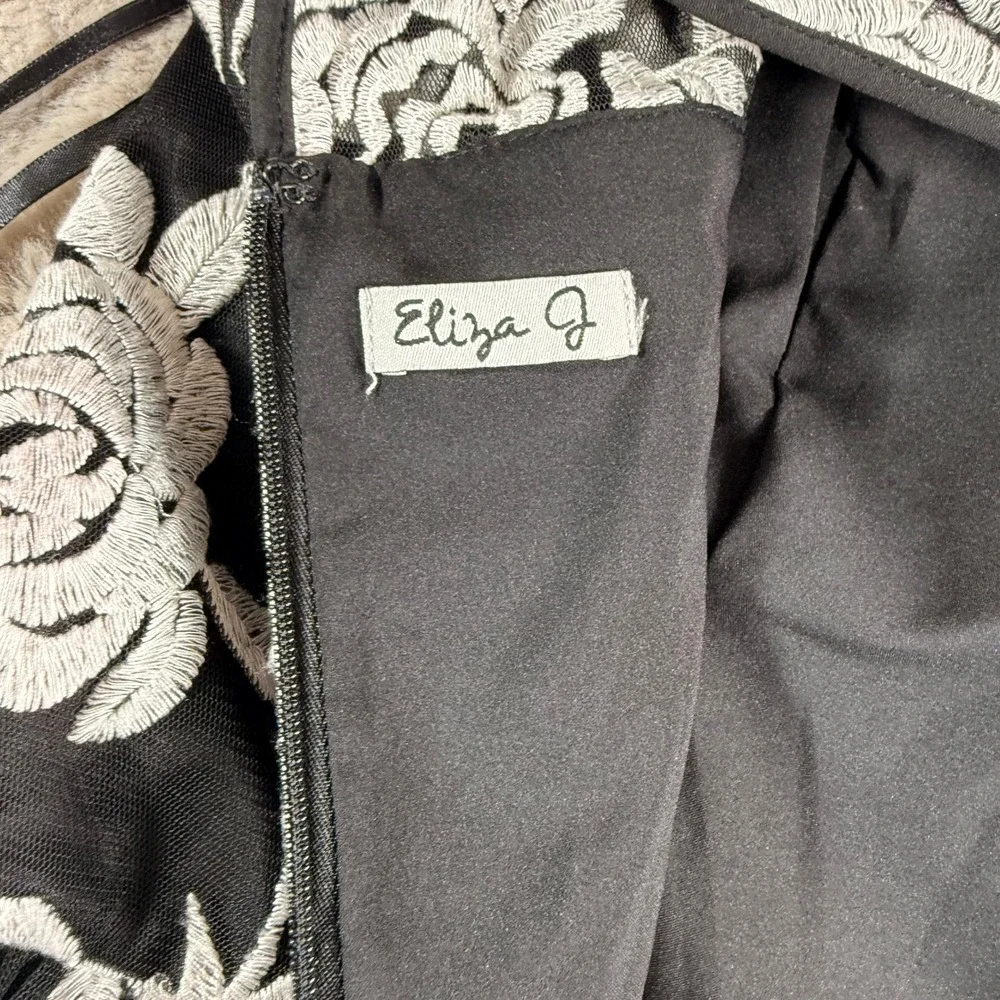 Eliza J Black White Floral Embroidered Mesh Fit Flare Dress Coquette‎ Evening 10 - Picture 6 of 14